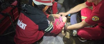 Intervenţii ale salvamontiştilor – Un copil de 12 ani epuizat, salvat din zona superioară a Masivului Ceahlău / Două persoane cu experienţă pe munte, căutate după ce nu reveniseră de vineri
