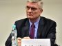 Dăianu: România nu trece printr-un dezastru economic. Trebuie să plătim preţul ajustării fiscal-bugetare pentru a diminua un deficit foarte mare/ Declaraţia lui Grindeanu despre „decesul stabilităţii economice” o vede „prin prisma unei dispute politice”
