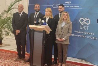 Cinci parlamentari ”UNIT”, care s-au rupt din grupul parlamentar POT, anunţă că nu vor vota moţiunea de cenzură împotriva Guvernului Bolojan, deşi au semnat-o, iniţial