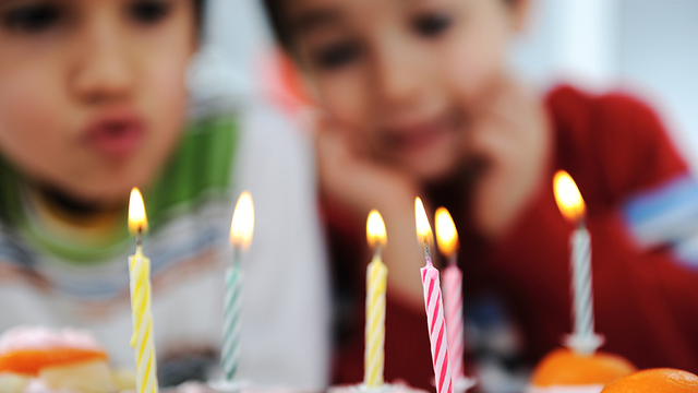 Eurostat: Rata natalităţii, în scădere în toate ţările UE în ultimii 20 de ani / Cele mai tinere mame, în Slovacia şi România / Speranţa de viaţă în 2024 – 84,1 ani pentru femei şi 78,9 ani pentru bărbaţi / Date pentru România