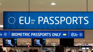 Eurostat: Aproape 6 milioane de imigranţi în UE, în 2024 / Din 1,2 milioane de cetăţenii acordate, cele mai mari grupuri care au dobândit cetăţenia au fost sirienii şi marocanii / În România, 64% dintre imigranţi deţineau cetăţenie naţională
