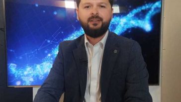 Adrian Pană, director general SMarketing Lab: Orice brand trebuie să comunice valoarea pe care o oferă, să nu comunice ceea ce devalorizează brandul respectiv. Ceea ce devalorizează brandul presupune reducere, ofertă, preţ mic, avantaj imediat
