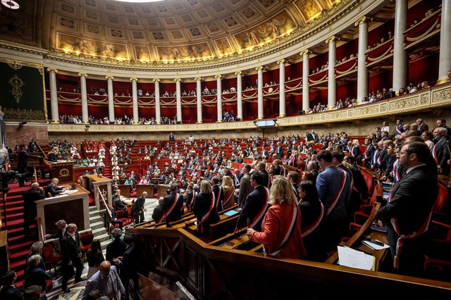 Franţa abrogă o lege care clasifica oamenii drept proprietate, la 178 de ani după abolirea sclaviei