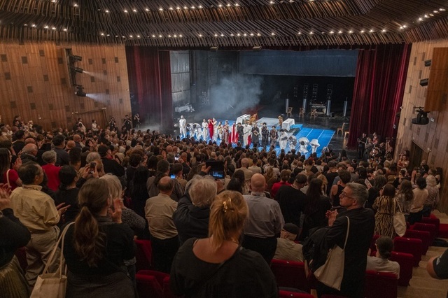 Weekend prelungit la Festivalul Shakespeare 2026 – Spectacole de top, evenimente gratuite, concerte şi oraşul transformat în scenă