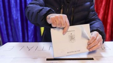 Sondaj INSCOP – Intenţii de vot la alegerile parlamentare – AUR se menţine pe primul loc. PNL trece pe locul al doilea, urmat de PSD. USR, în scădere