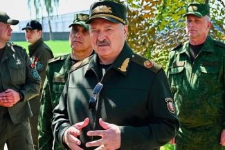 Lukaşnko vrea să se întâlnească cu Zelenski, Kievul îl respinge după ce avertizează că Rusia pregăteşte o nouă ofensivă din Belarus către Kiev şi Cernihiv