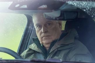 Un bărbat ”în posesia unei arme”, arestat în apropierea reşedinţei lui Andrew pe domeniul Sandringham
