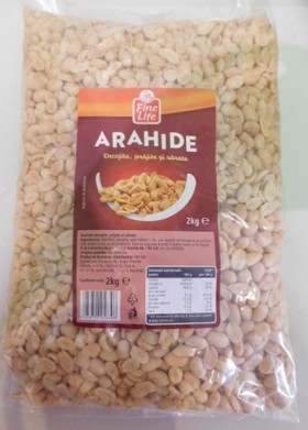 Lot de arahide prăjite, retras de la vânzare din magazinele Metro, din cauza prezenţei aflatoxinelor