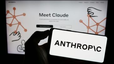 Anthropic va lansa modelul Claude Mythos în următoarele săptămâni şi prezintă noul Opus 4.8