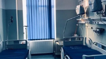 Guvernul a aprobat Planul naţional de paturi pentru perioada 2026-2028 / Este prevăzută reducerea etapizată pentru aproximativ 14.000 de paturi / Cseke Attila: Nu afectează cu nimic calitatea serviciului medical