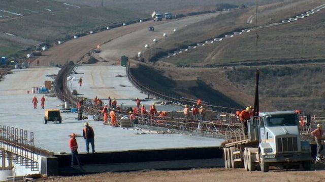 Directorul CNAIR anunţă stadiu de realizare de 98% pe secţiunile dintre Nădăşelu şi Zimbor din Autostrada Transilvania – VIDEO