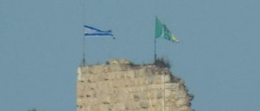 Netanyahu cataloghează cucerirea Fortăreţei medievale Beaufort de către Israel o ”cotitură decisivă” în Războiul din Liban. ”Instrucţiunile mele sunt să se aprofundeze şi să se extindă controlul nostru asupra locurilor care se aflau sub controlul Hezbolla