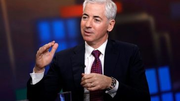 Bill Ackman a vândut acţiuni Alphabet şi-a extins deţinerea la Microsoft; spune că vânzarea acţiunilor Alphabet nu este un pariu împotriva companiei