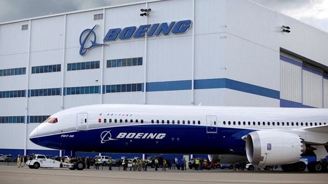 China a acceptat să cumpere 200 de avioane Boeing, afirmă Trump. Acţiunile Boeing au scăzut cu peste 4% după anunţ