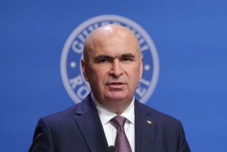 Ilie Bolojan susţine că opţiunea principală pentru PNL, dacă moţiunea trece, este să rămână la guvernare, dar nu într-o coaliţie cu PSD, dar că există şi varianta creării în opoziţie a unui pol de modernizare