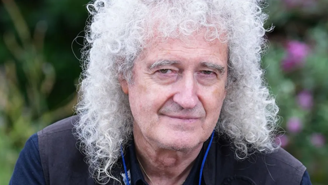 Chitaristul Queen, Brian May, împiedicat să planteze narcise în satul său, din motive de siguranţă