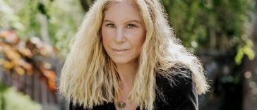 Barbra Streisand nu va participa la ceremonia de închidere a Festivalului de la Cannes. Celebra actriţă are probleme la genunchi