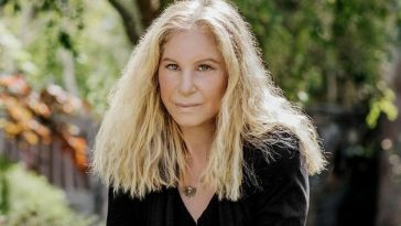 Barbra Streisand nu va participa la ceremonia de închidere a Festivalului de la Cannes. Celebra actriţă are probleme la genunchi