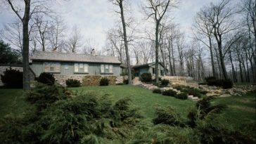 Trump mută o şedinţă de Guvern privind Iranul de la Camp David la Casa Albă