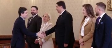 Consultări la Cotroceni – Liderul Uniţi pentru România: Salut iniţiativa domnului preşedinte; este o întărire a Parlamentului, a statutului pe care deputaţii şi senatorii îl au / Discuţia a pornit de la analiza programului actual de guvernare – VIDEO
