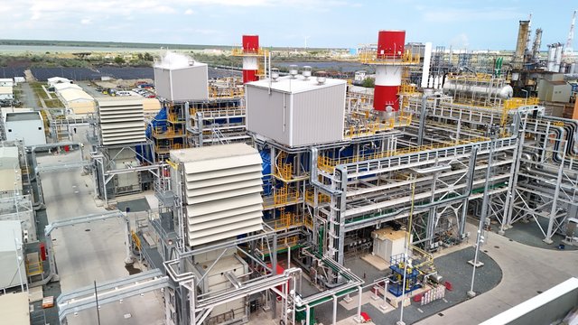 Rompetrol Energy a produs în primele patru luni ale anului 180.000 de MWh de energie electrică / Un sfert, în valoare de peste şase milioane de dolari, a fost livrat în Sistemul Energetic Naţional