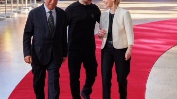 Europa ar trebui să desemneze un negociator pentru eventualele discuţii cu Rusia, afirmă Zelenski