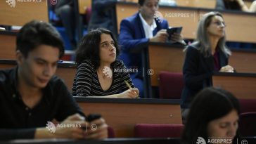 Numărul studenților s-a dublat la nivel mondial în ultimii 25 de ani (UNESCO)