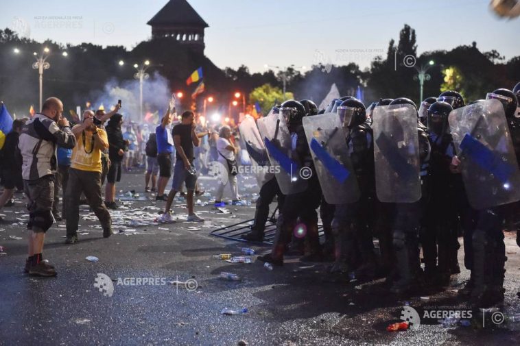 Dosarul 10 August/ Parchetul cere pedepse cu închisoarea pentru foștii șefi ai Jandarmeriei