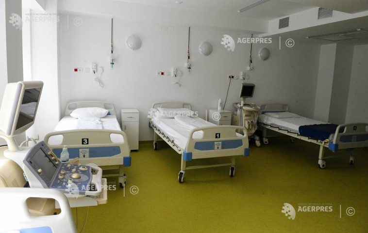 Guvern: Numărul paturilor de spital va fi redus cu 14.000 în următorii 3 ani; gradul de ocupare actual e 60 % la pacienții cronici
