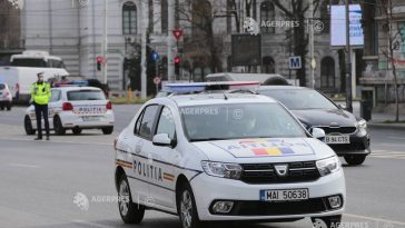 Poliția Română: Adolescent reținut după ce a fost prins că vindea droguri în Capitală