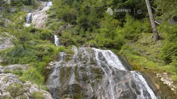 Maramureș: Parcul Național Munții Rodnei, Cimitirul Vesel și trenul Mocănița, preferate pentru minivacanța de 1 Mai