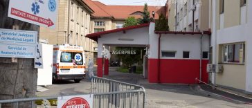 Sibiu: Accident pe DN 1, la Hula Bradului; trei persoane transportate la spital, după un carambol cu patru mașini