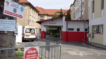 Sibiu: Accident pe DN 1, la Hula Bradului; trei persoane transportate la spital, după un carambol cu patru mașini