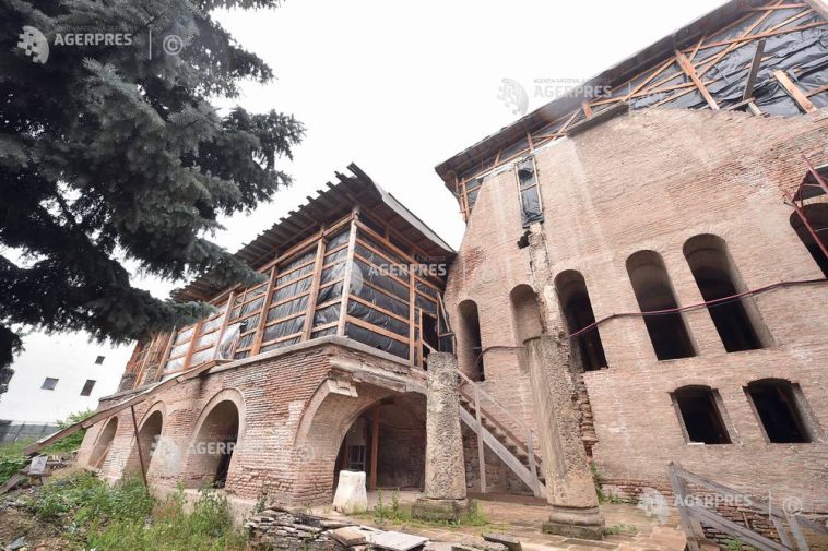 Ciprian Ciucu a semnat autorizația pentru punerea în siguranță a Palatului Voievodal Curtea Veche