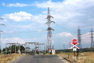 România a plătit de 7 ori energia reimportată seara din Bulgaria, decât a încasat pentru vânzarea ei bulgarilor la prânz (AEI)
