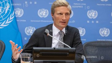 ONU afirmă că ar putea hrăni încă un milion de copii în Afganistan dacă nu ar exista războaiele regionale