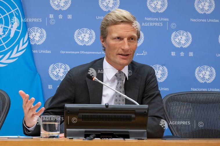 ONU afirmă că ar putea hrăni încă un milion de copii în Afganistan dacă nu ar exista războaiele regionale