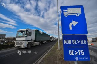 Deficitul balanței comerciale, în scădere cu peste 9%, în primul trimestru