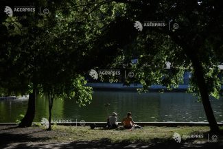 ANM: Vreme mai caldă și averse aproape în fiecare zi, pe parcursul următoarelor două săptămâni