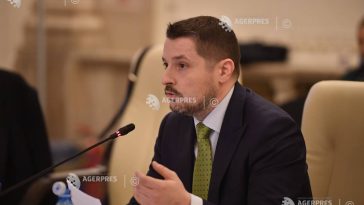 Arad: O nouă groapă de gunoi ilegală e în atenția autorităților; sute de tone de deșeuri pe câteva hectare