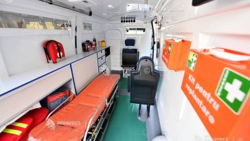 Verificări la Serviciul de Ambulanță Județean Bacău în cazul elevului decedat la școală