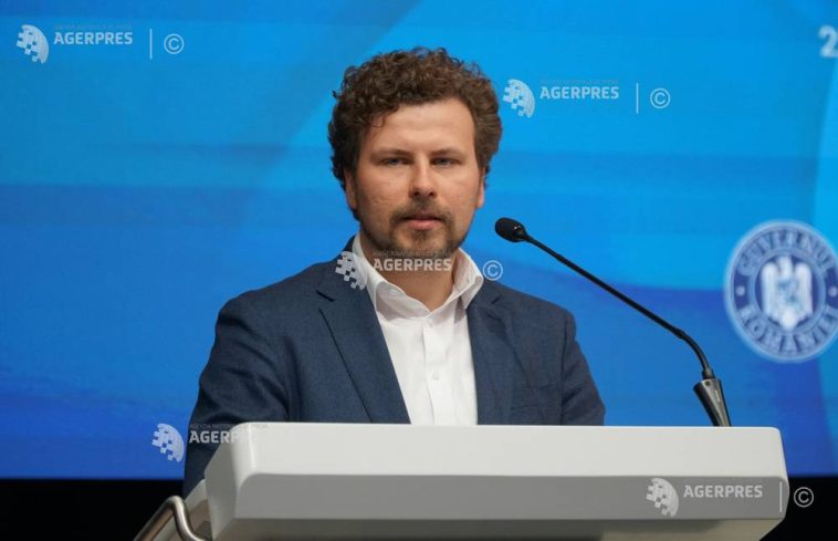 Ministerul Educației de la Chișinău va acorda stimulente financiare pentru instalarea de noi profesori de limba română în Găgăuzia