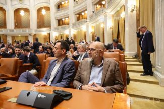 Kelemen Hunor: Parlamentarii UDMR vor sta în bancă la moțiunea de cenzură și vor spune ‘prezent, nu votez’