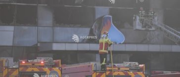 VIDEO UPDATE ISUBIF: Incendiul la depozitul de cauciucuri de pe Șoseaua Alexandriei a fost localizat