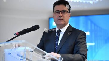 Rectorul SNSPA îndeamnă partidele să revină la masa negocierilor