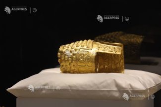 Muzeul Național de Istorie – deschis de 1 Mai; Coiful de la Coțofenești și două brățări pot fi văzute până duminică