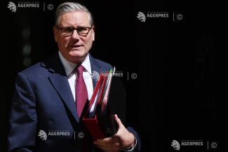 Starmer, în fața unei ședințe cruciale pentru viitorul său politic, pe măsură ce apelurile la demisie se înmulțesc