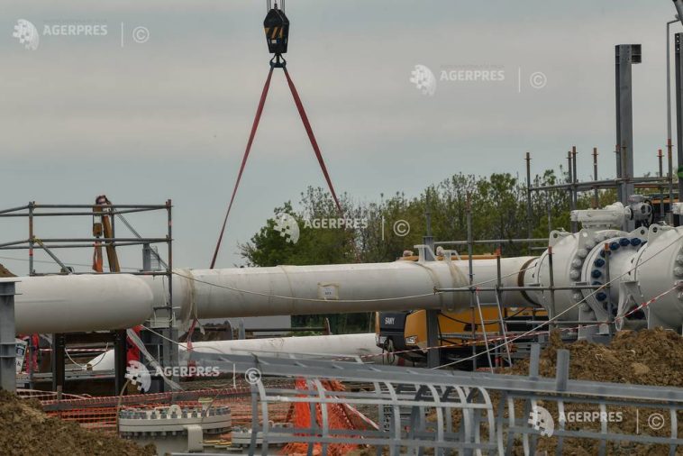 Au început lucrările de instalare a conductei de gaze în Marea Neagră
