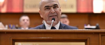 Moțiunea de cenzură – adoptată de Parlament