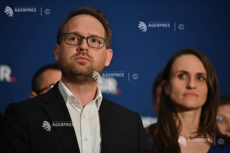 Fritz: PSD și AUR s-au unit în a susține o ‘moțiune a haosului’; nu mai există o majoritate pro-europeană în Parlament